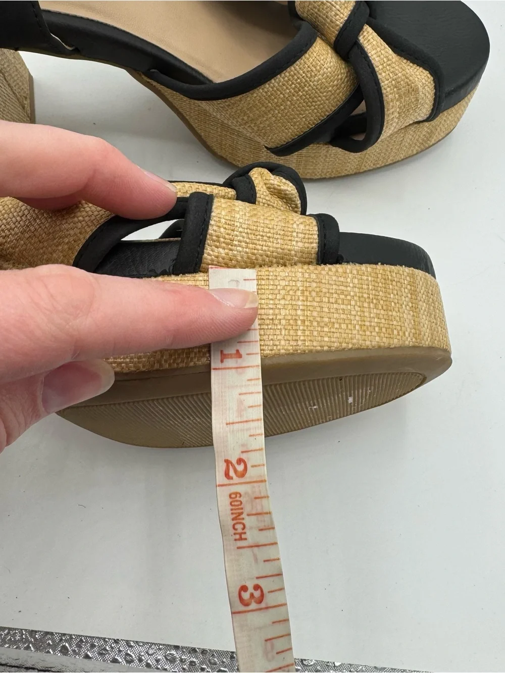 MIA roxie platform sandal knotted heels beige/black size 8 resortwear vacation